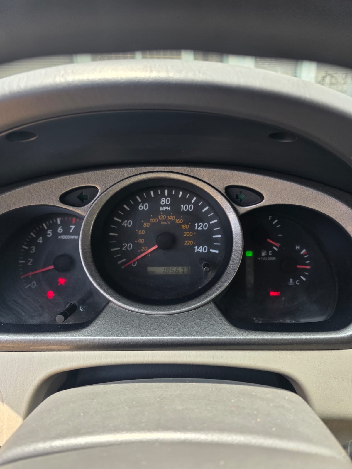 TOYOTA HIGHLANDER 2002