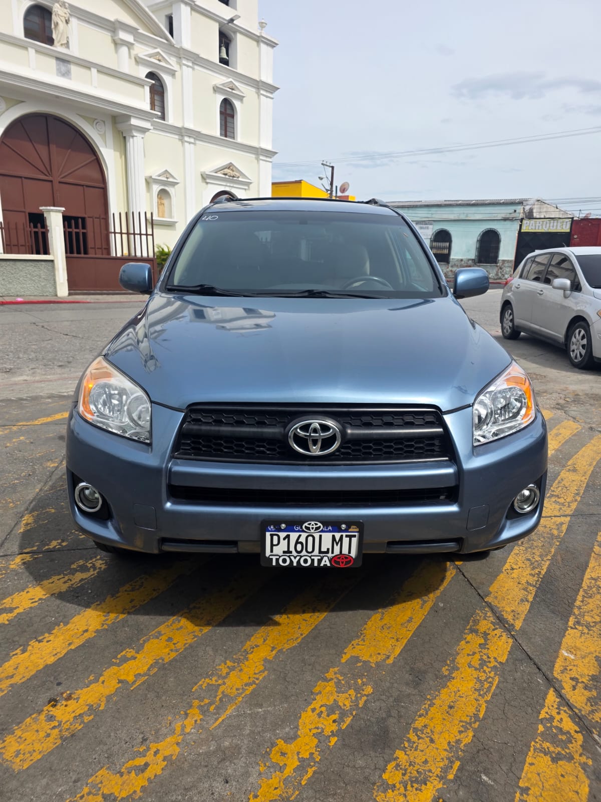TOYOTA RAV4 4WD 2012