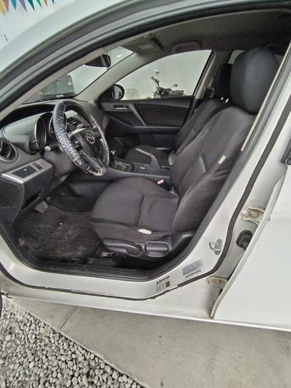 MAZDA 3 i SPORT
