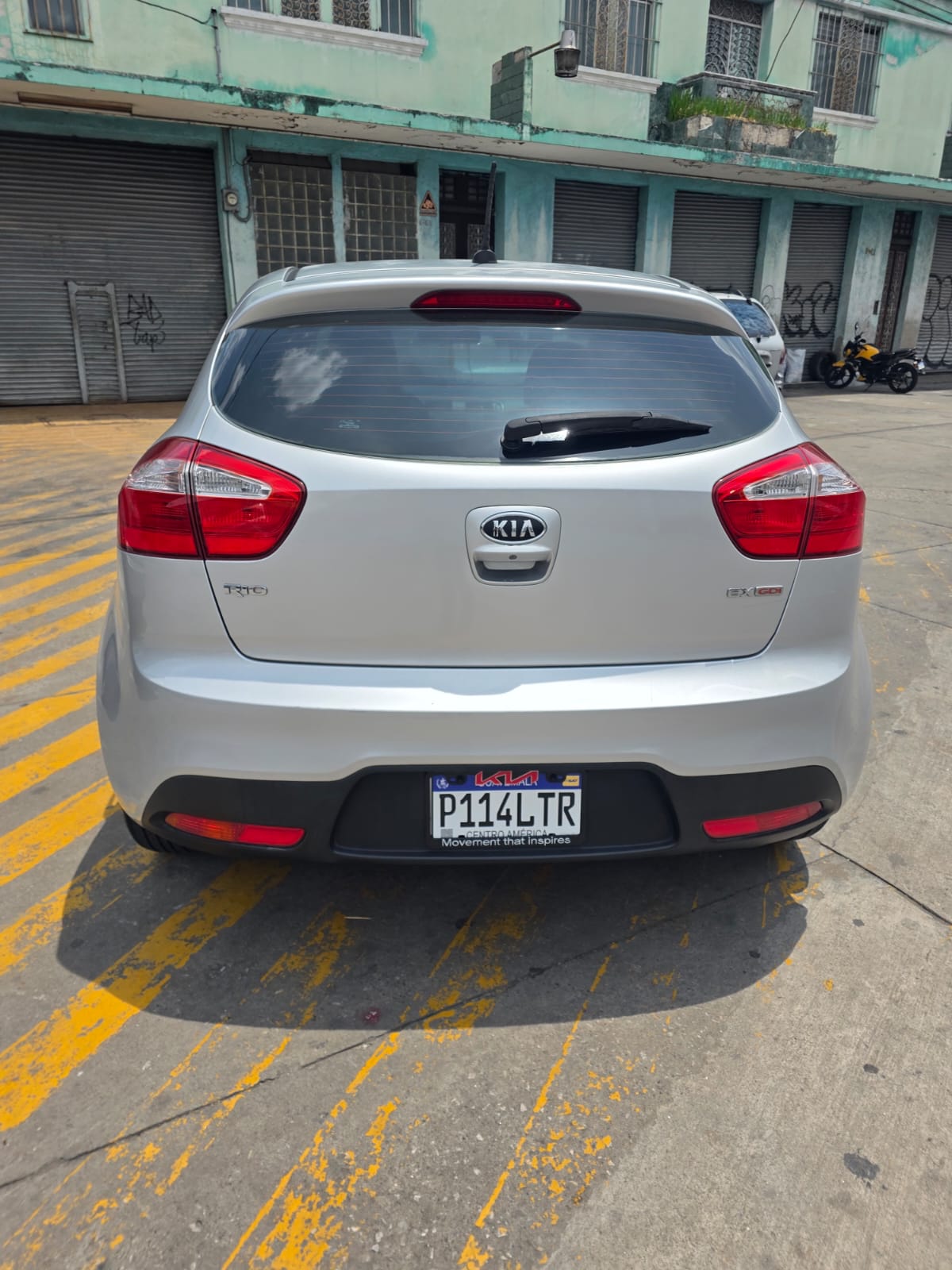 KIA RIO EX GDI 2012