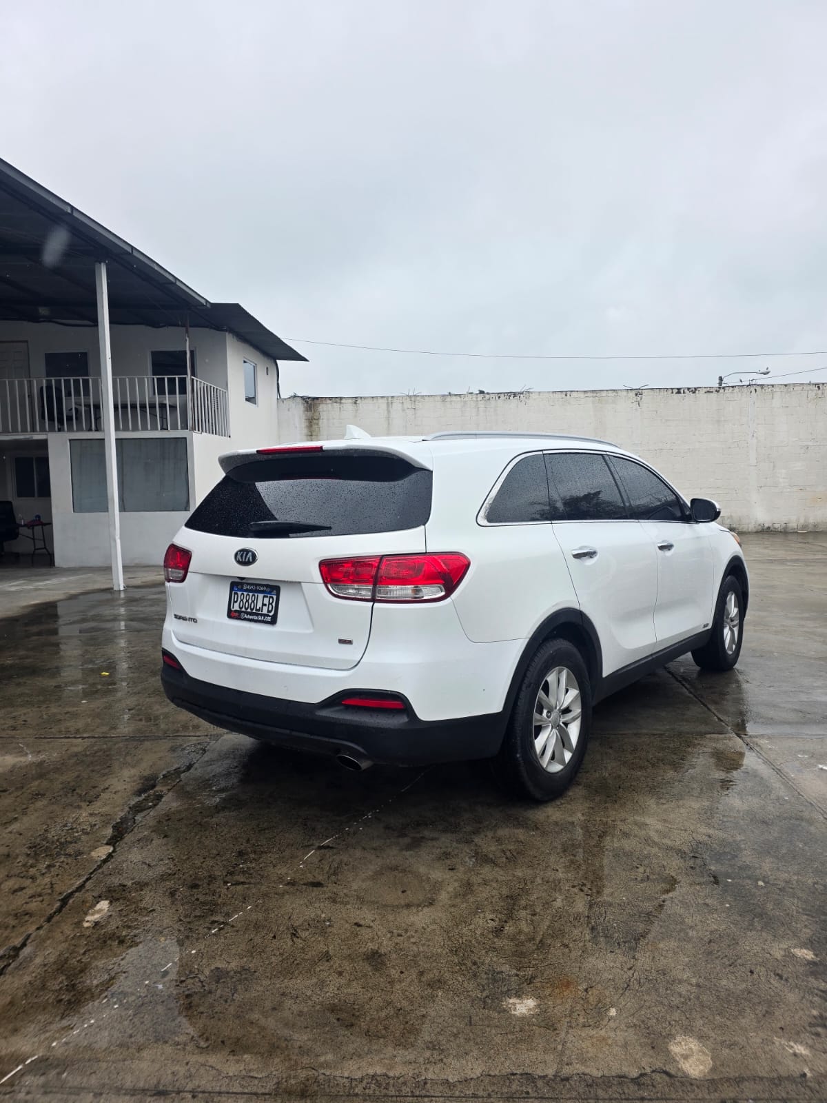 KIA SORENTO LX AWD 2016