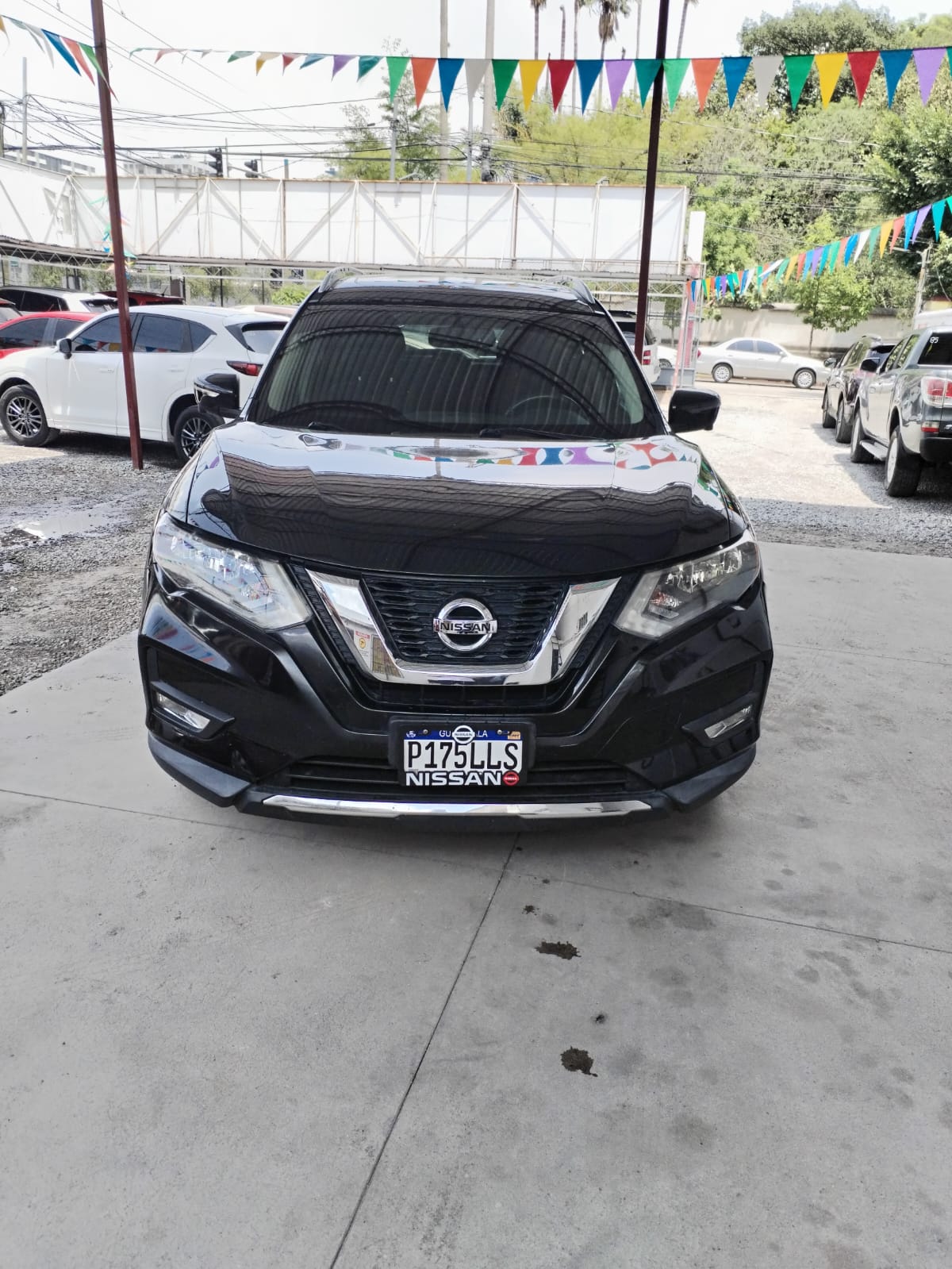NISSAN ROGUE SV AWD 2017