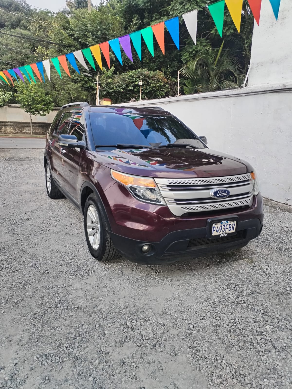 FORD EXPLORER XLT 2011