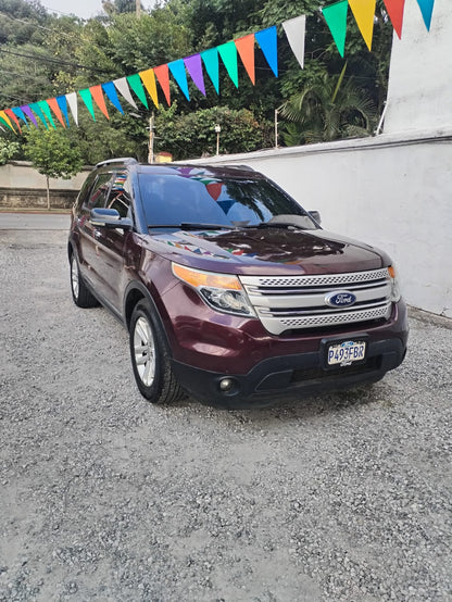 FORD EXPLORER XLT 2011