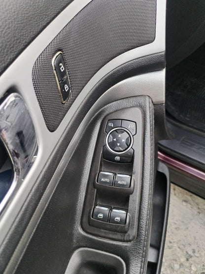 FORD EXPLORER XLT 2011