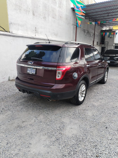FORD EXPLORER XLT 2011