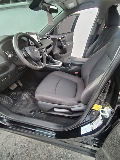 TOYOTA RAV4 LE AWD