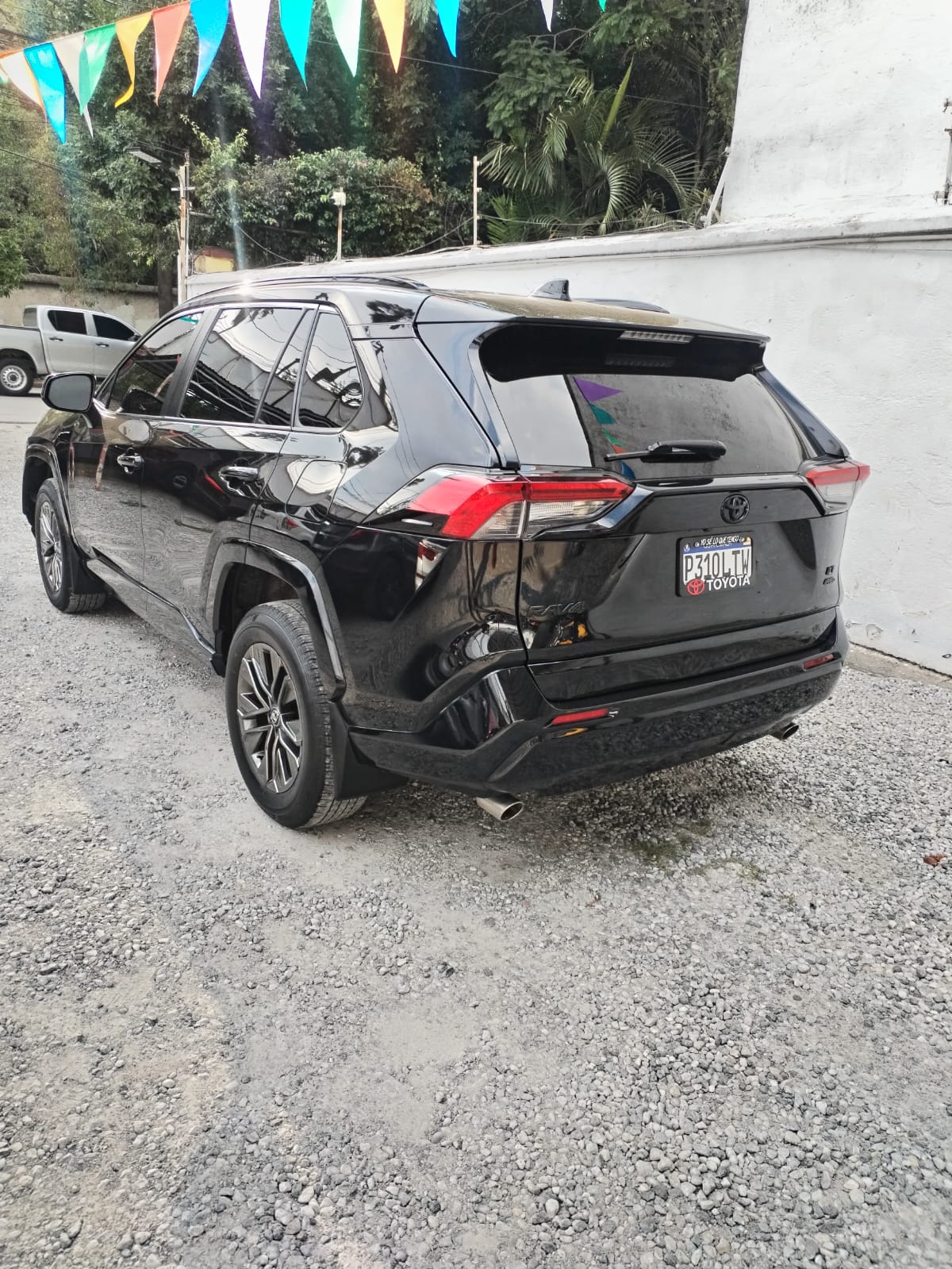 TOYOTA RAV4 LE AWD
