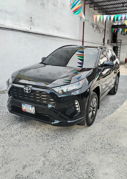 TOYOTA RAV4 LE AWD