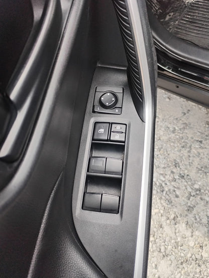 TOYOTA RAV4 LE AWD