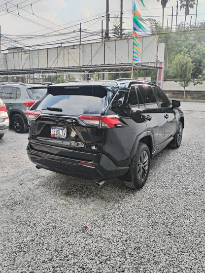 TOYOTA RAV4 LE AWD