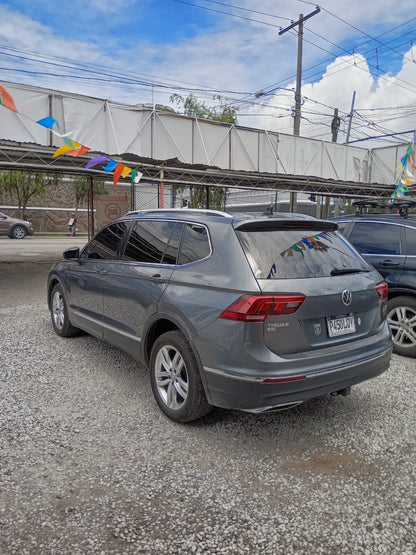 WOLKSWAGEN TIGUAN SEL 4MOTION AWD 2018