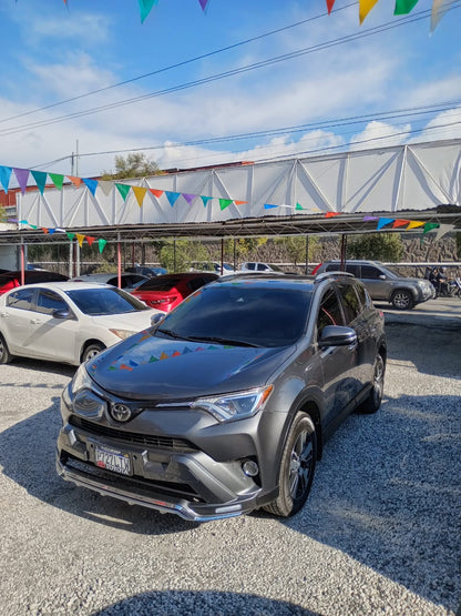 TOYOTA RAV4 XLE 2017