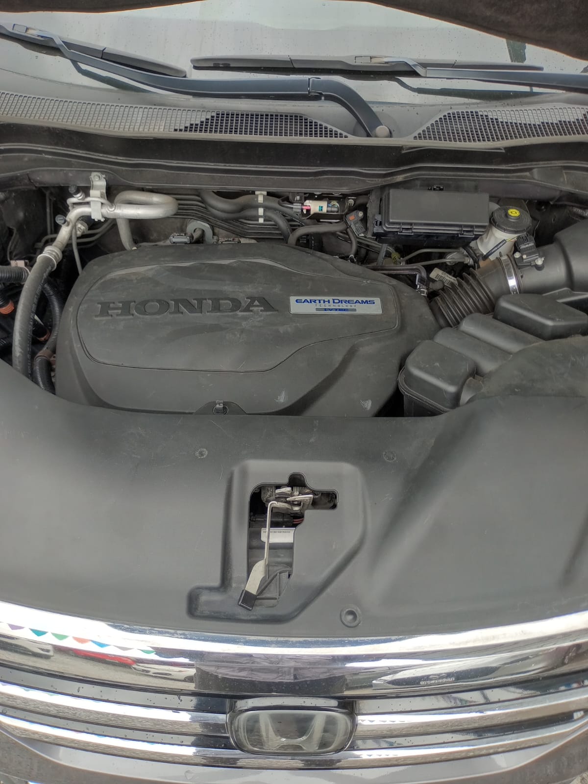 HONDA PILOT TOURING AWD 2016