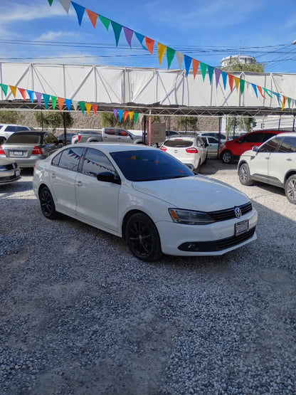 VOLKSWAGEN JETTA 2014