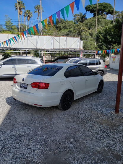 VOLKSWAGEN JETTA 2014