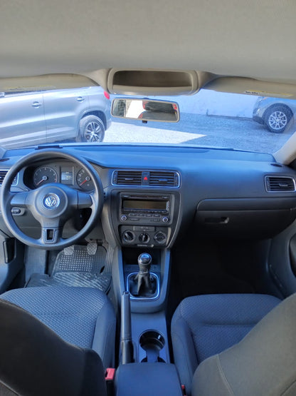 VOLKSWAGEN JETTA 2014