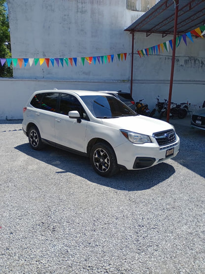 SUBARU FORESTER AWD 2018