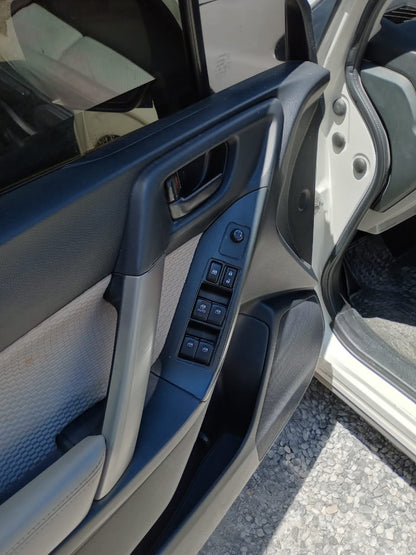 SUBARU FORESTER AWD 2018