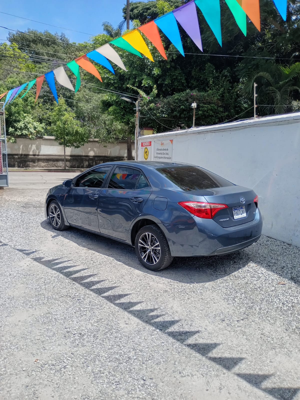 TOYOTA COROLLA LE 2019