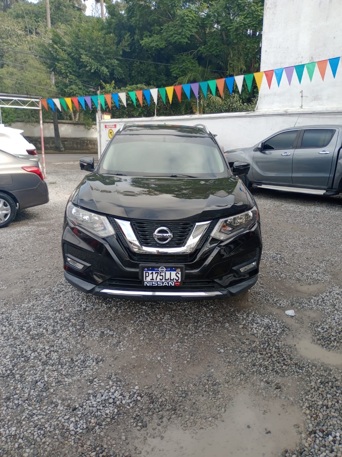 NISSAN ROGUE SV AWD 2017