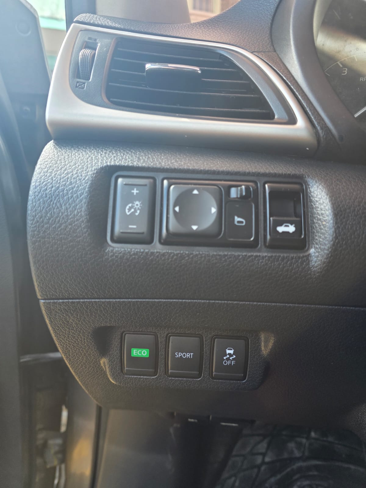 NISSAN SENTRA S 2017