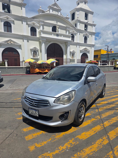 MITSUBISHI MIRAGE G4 2020