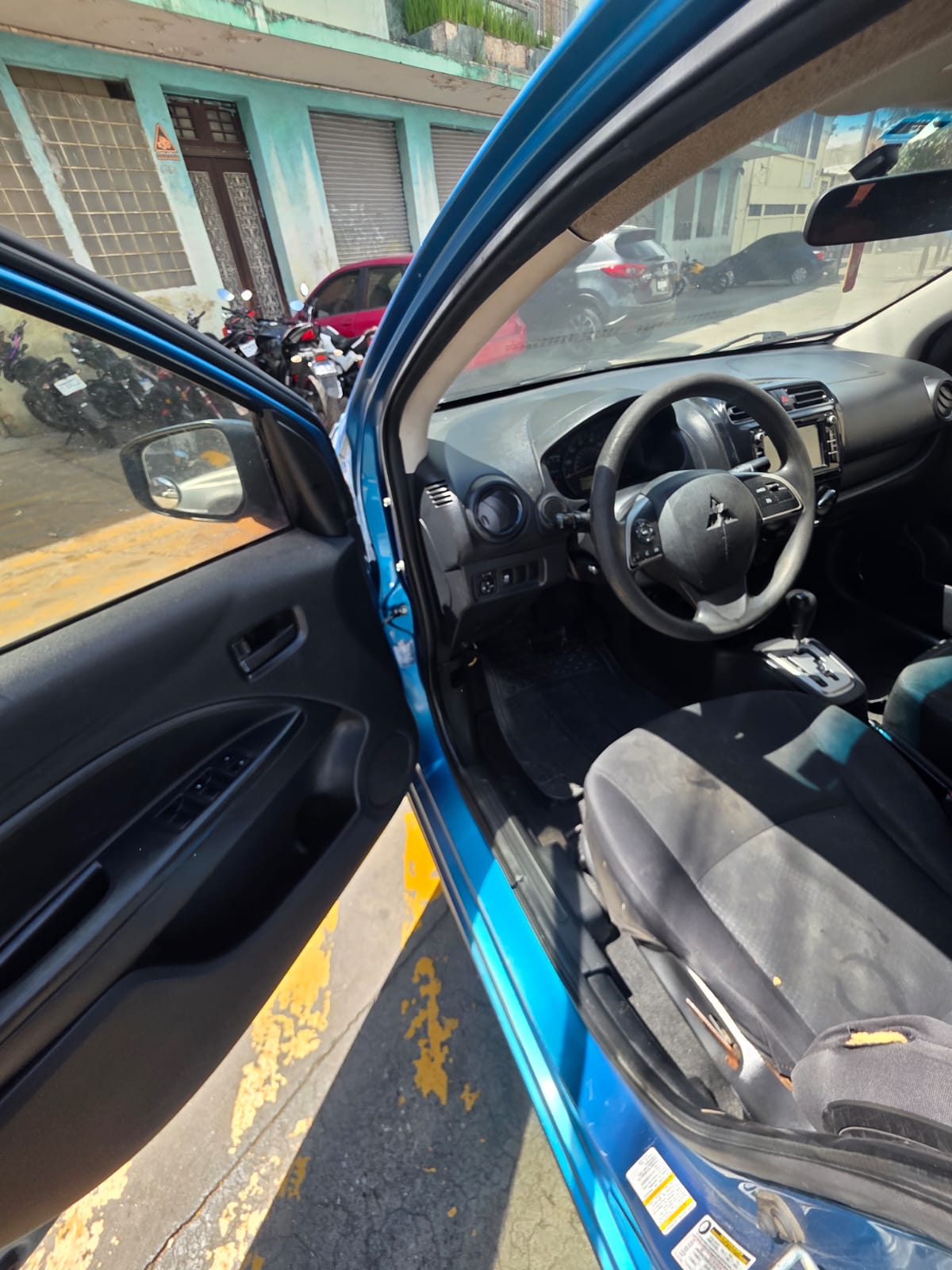 MITSUBISHI MIRAGE G4 ES 2019