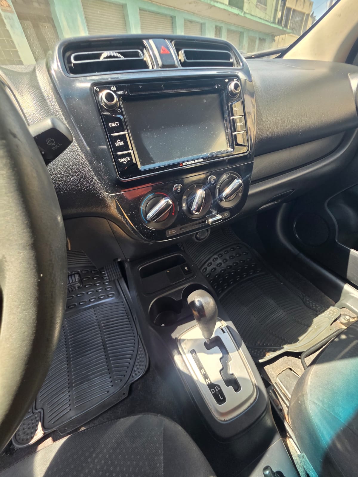 MITSUBISHI MIRAGE G4 ES 2019