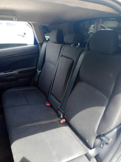 MITSUBISHI OUTLANDER SPORT ES 2015
