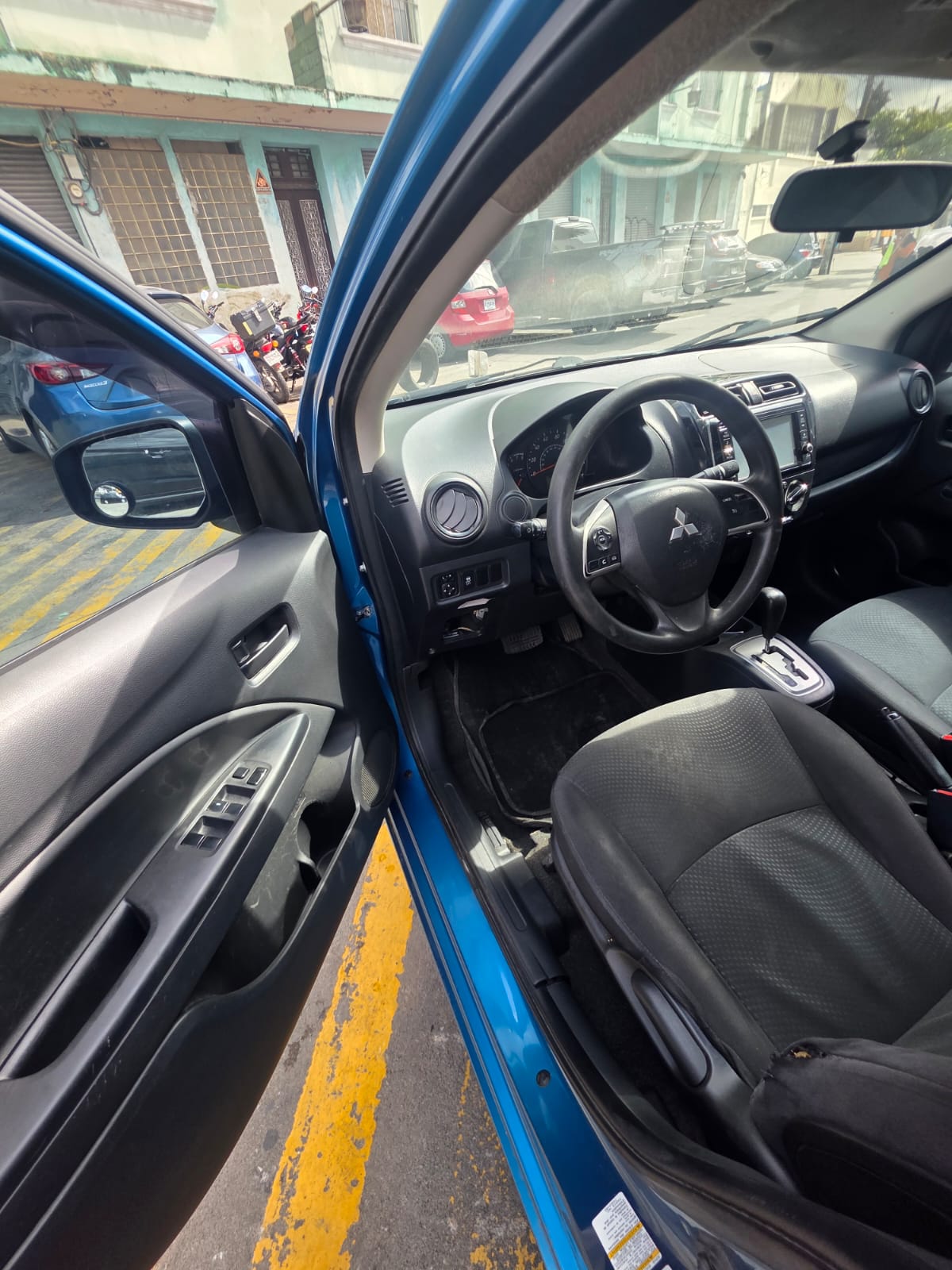 MITSUBISHI MIRAGE G4 ES 2019