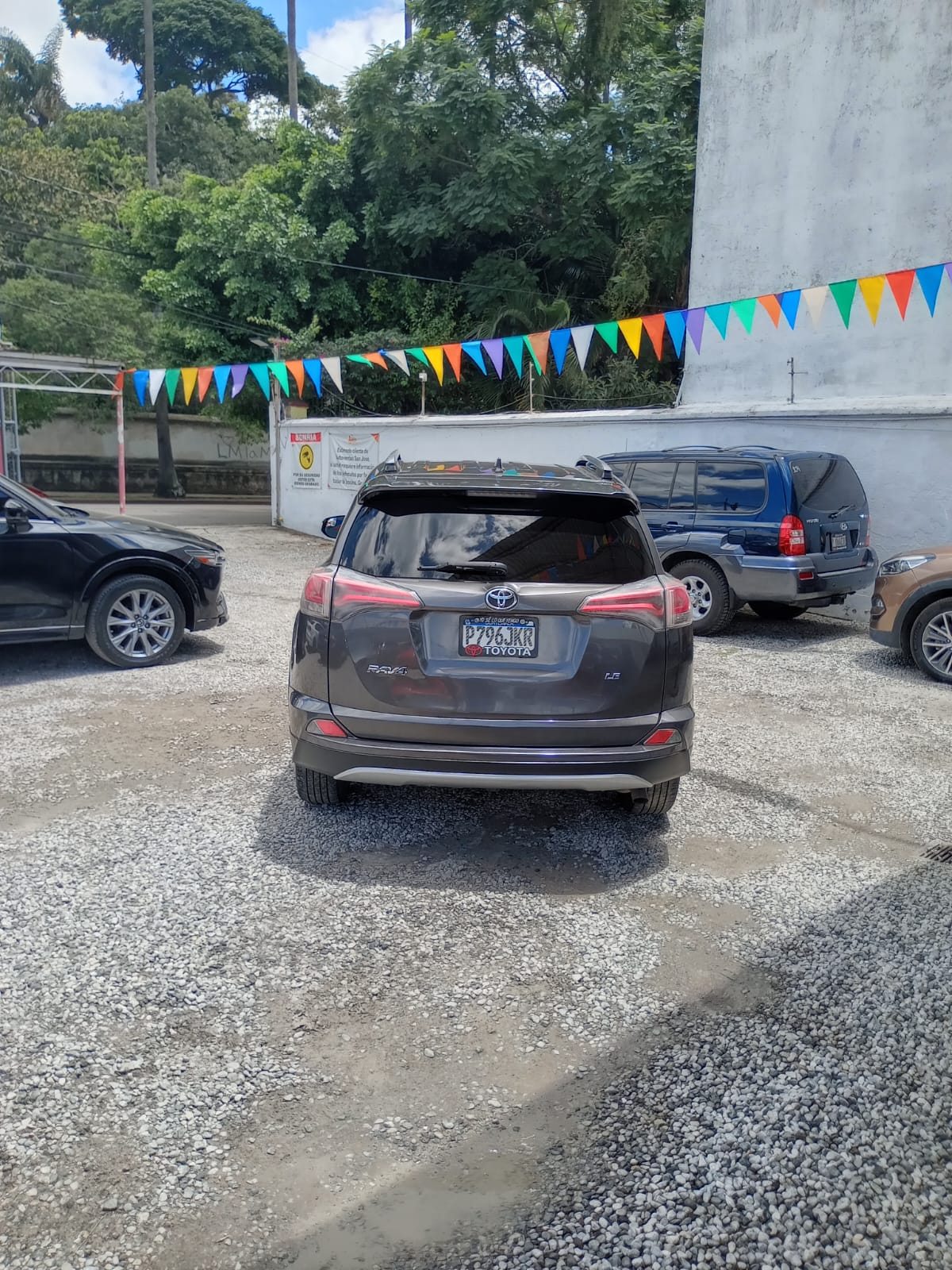 TOYOTA RAV4 LE 2017