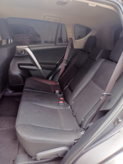 TOYOTA RAV4 LE 2017