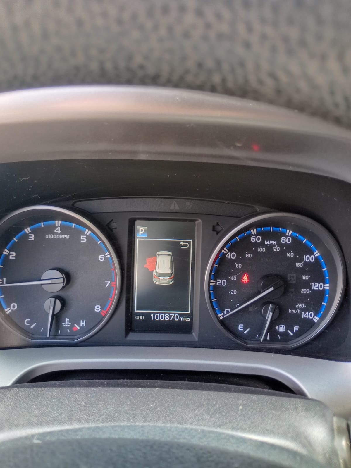 TOYOTA RAV4 LE 2017