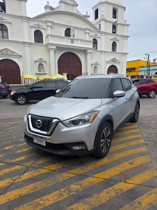 NISSAN KICKS SV FWD 2019