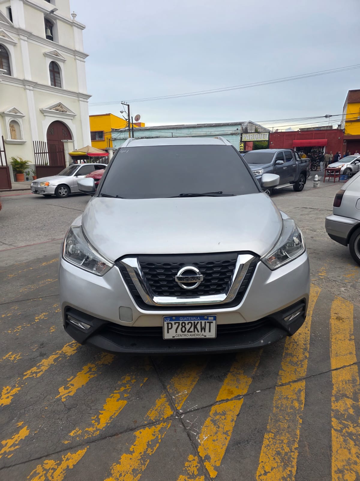 NISSAN KICKS SV FWD 2019