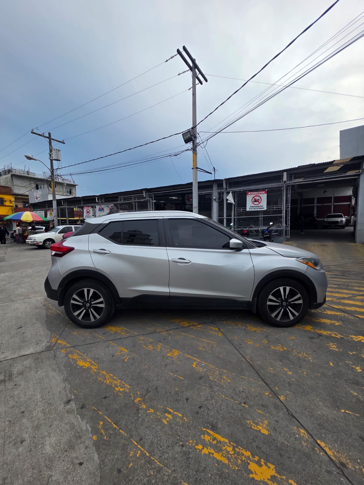 NISSAN KICKS SV FWD 2019
