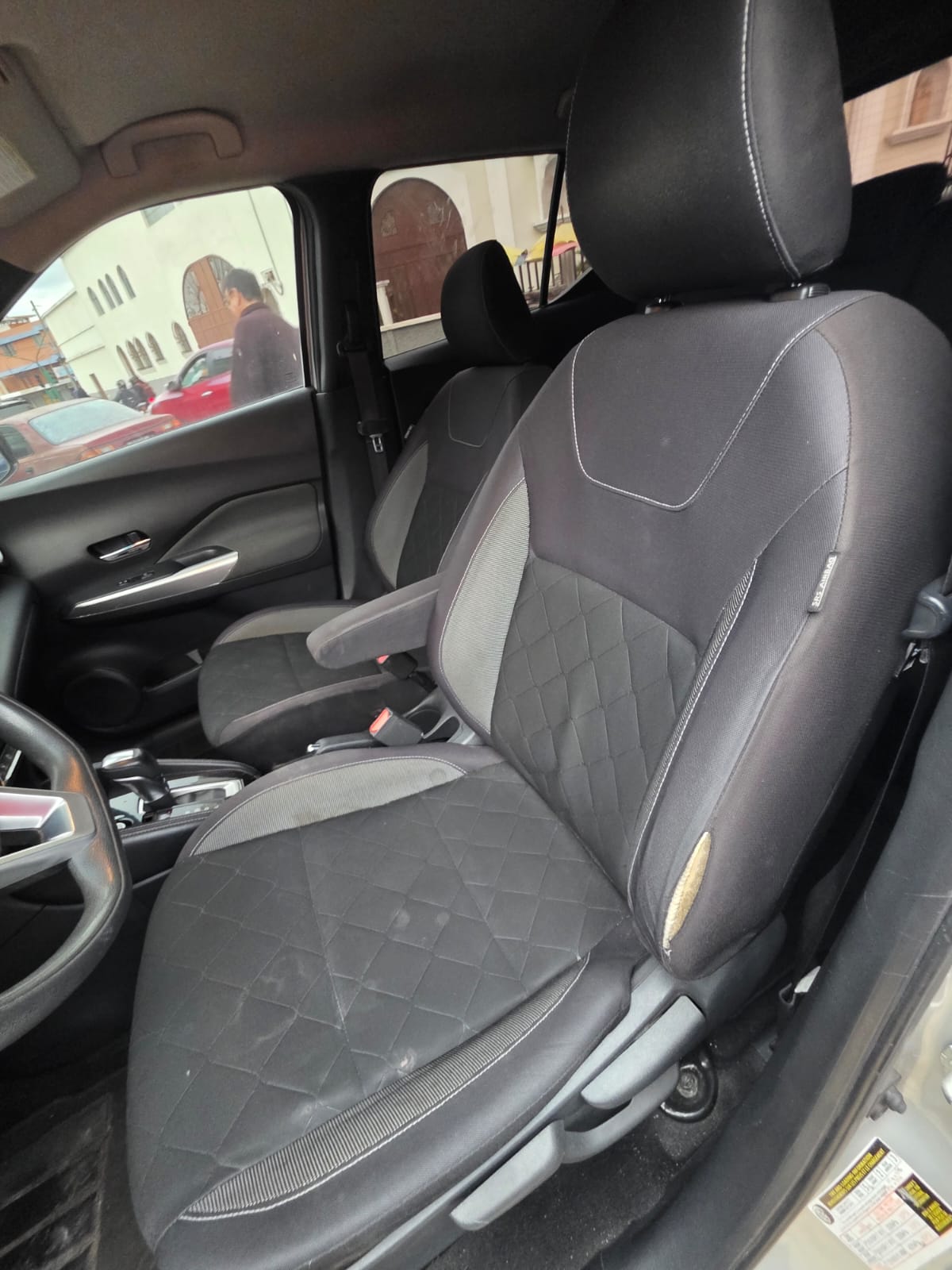 NISSAN KICKS SV FWD 2019