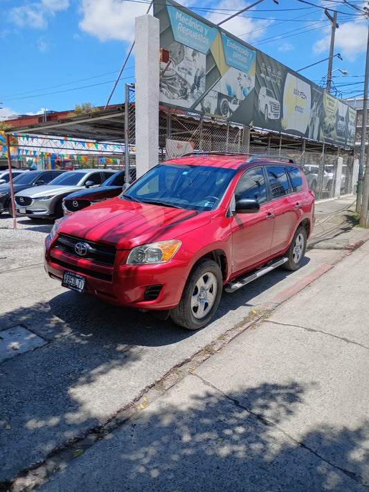 TOYOTA RAV4 2WD 2012