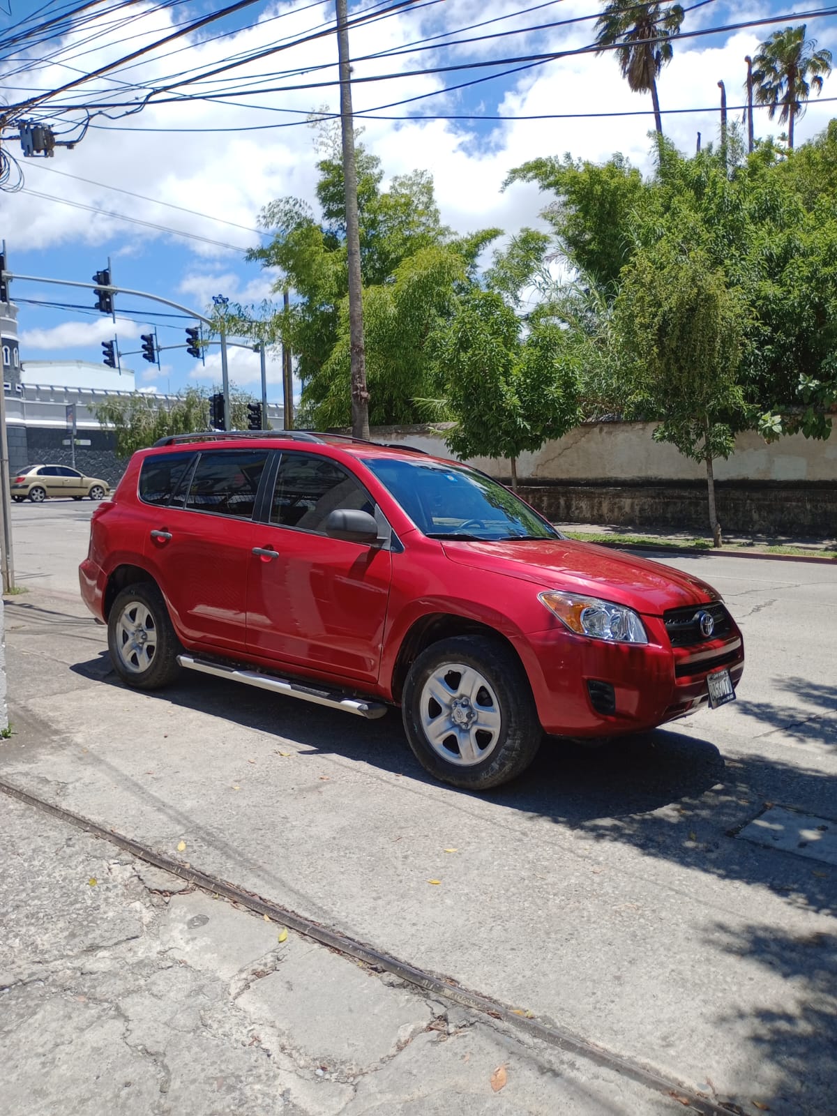 TOYOTA RAV4 2WD 2012