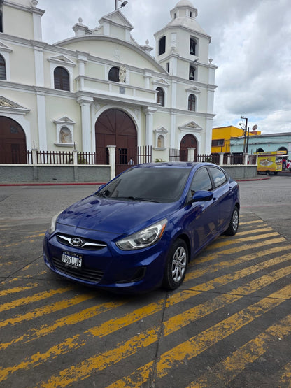 HYUNDAI ACCENT 2012