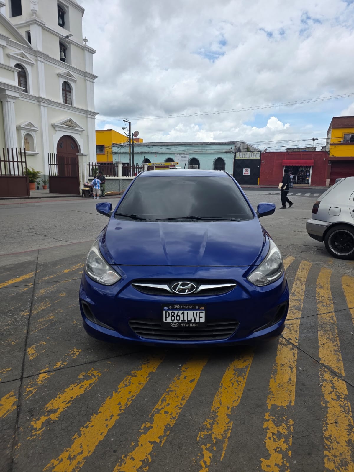 HYUNDAI ACCENT 2012