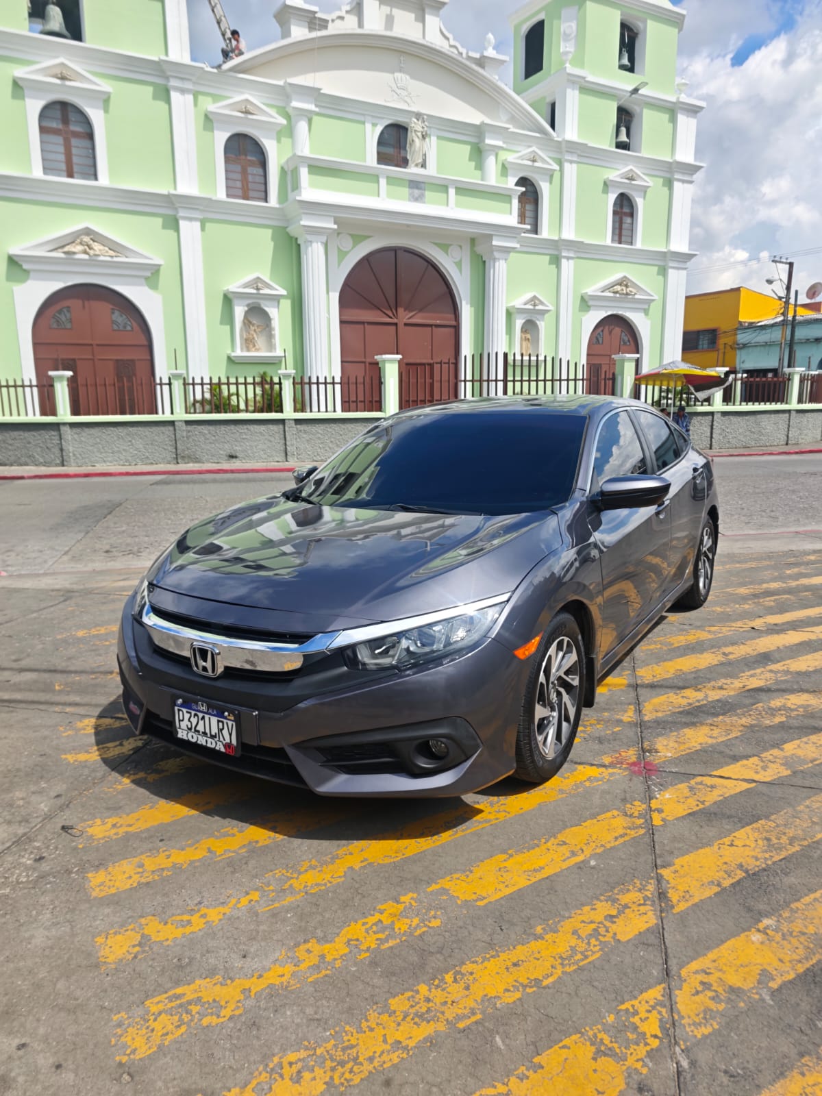 HONDA CIVIC LX 2018