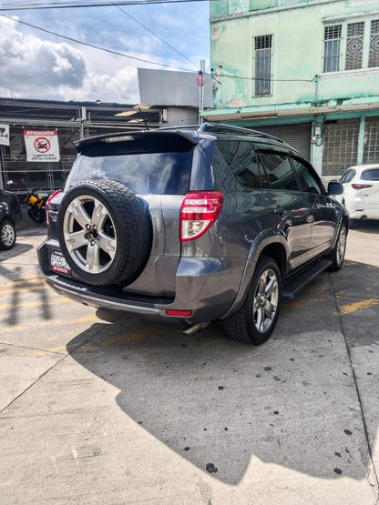 TOYOTA RAV4 4X2 2012