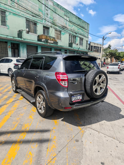 TOYOTA RAV4 4X2 2012