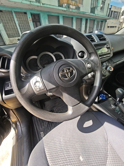 TOYOTA RAV4 4X2 2012