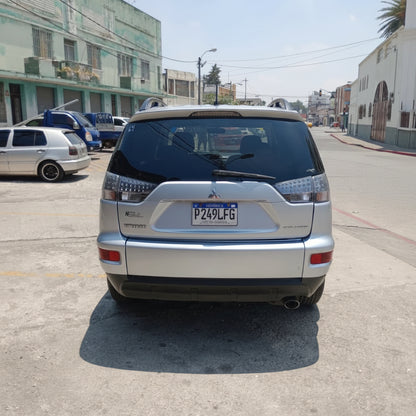 MITSUBISHI OUTLANDER ES 4WD 2010