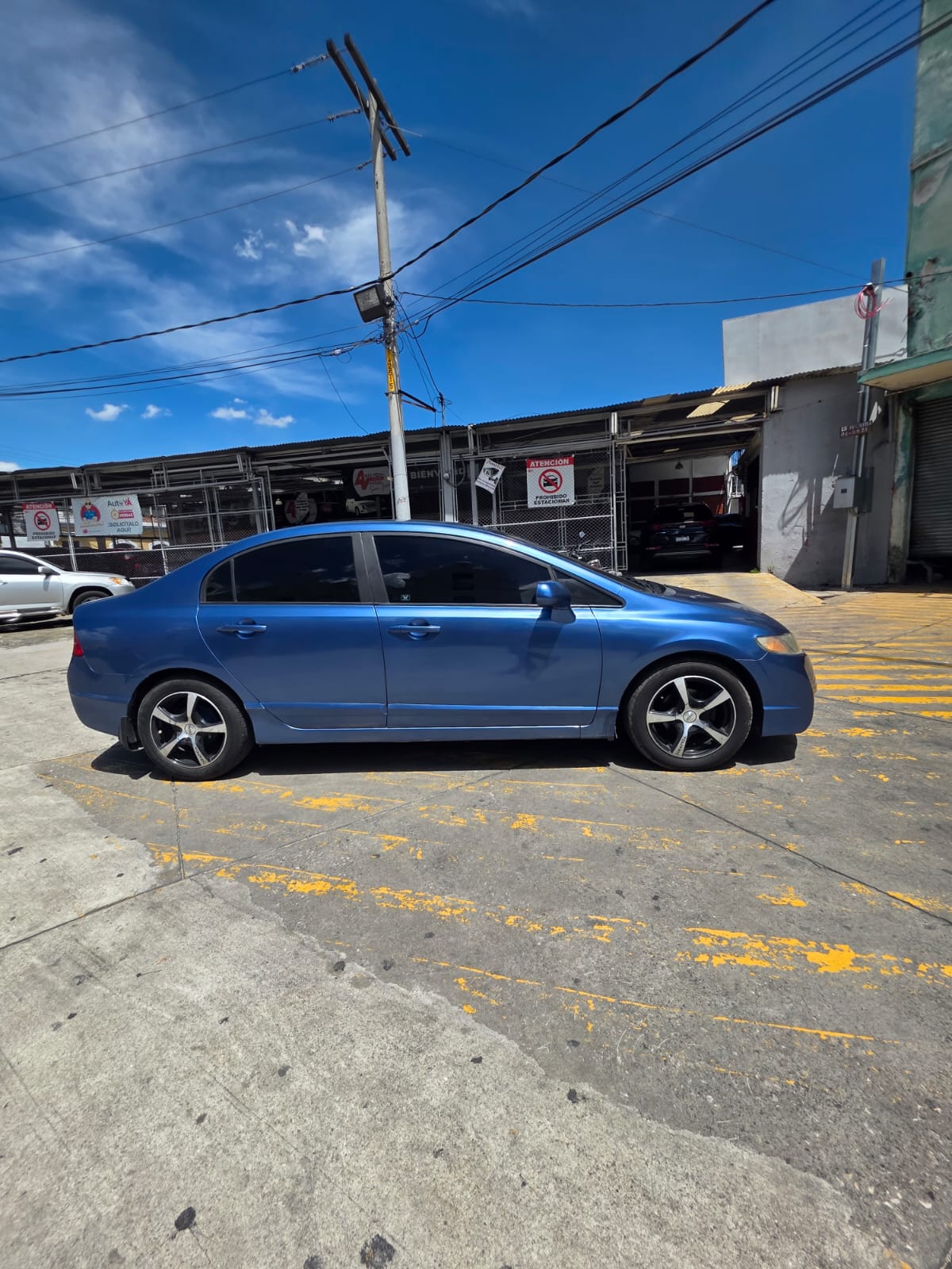 HONDA CIVIC LX 2011