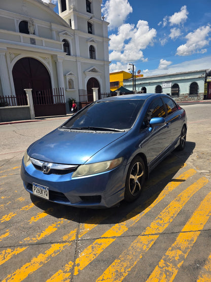 HONDA CIVIC LX 2011
