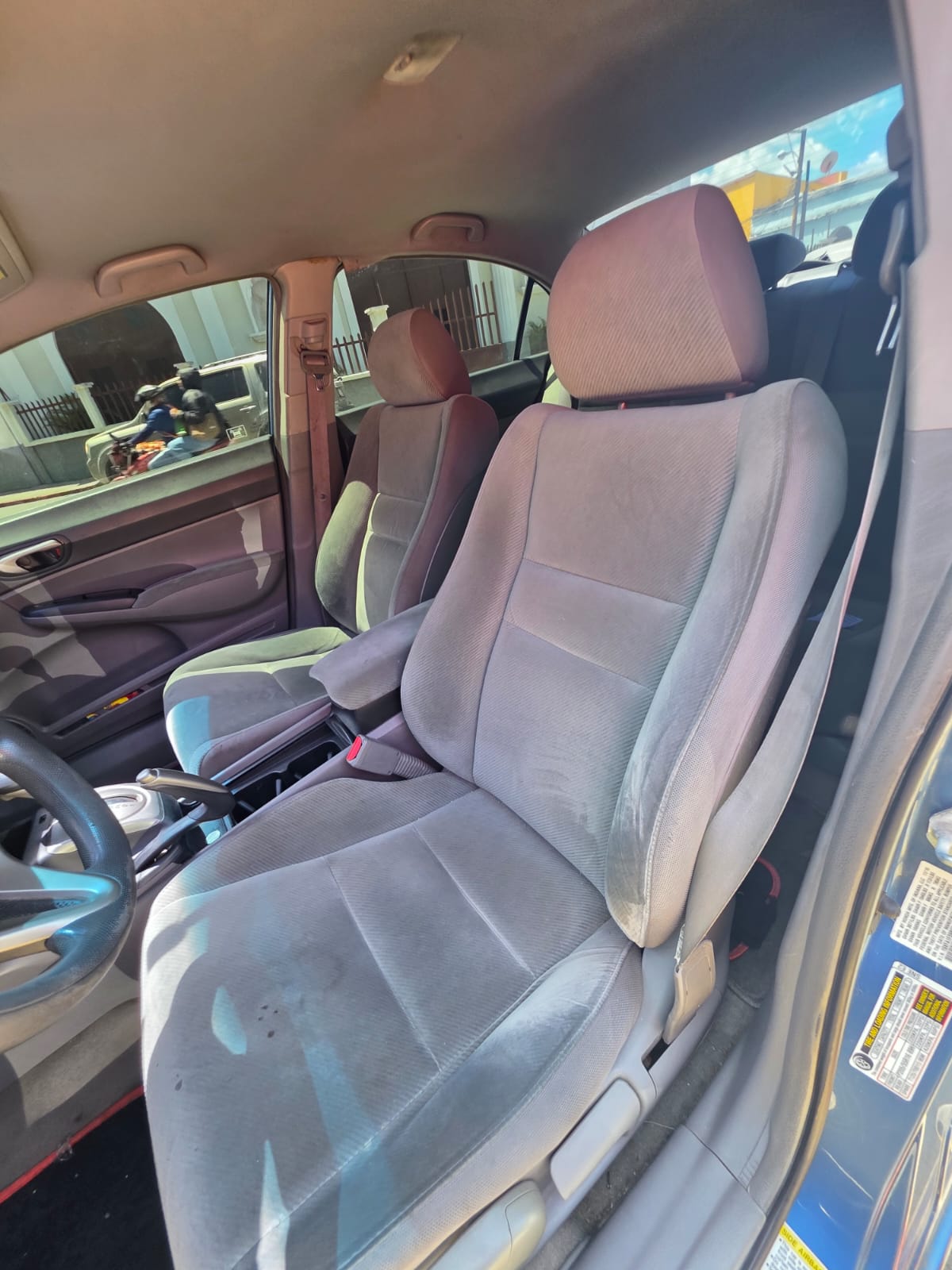 HONDA CIVIC LX 2011